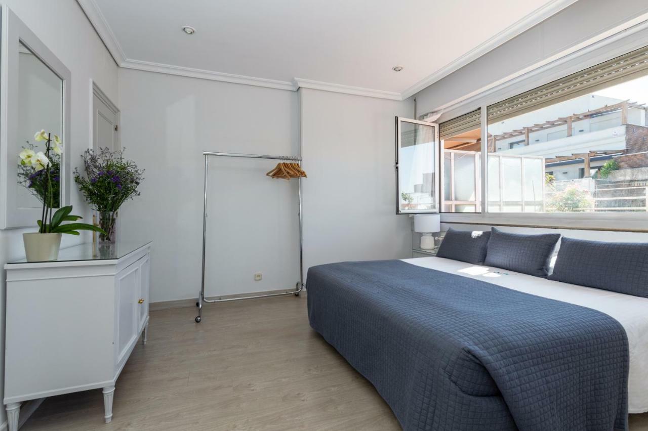Apartamentos Los Jerónimos Madrid Exterior foto